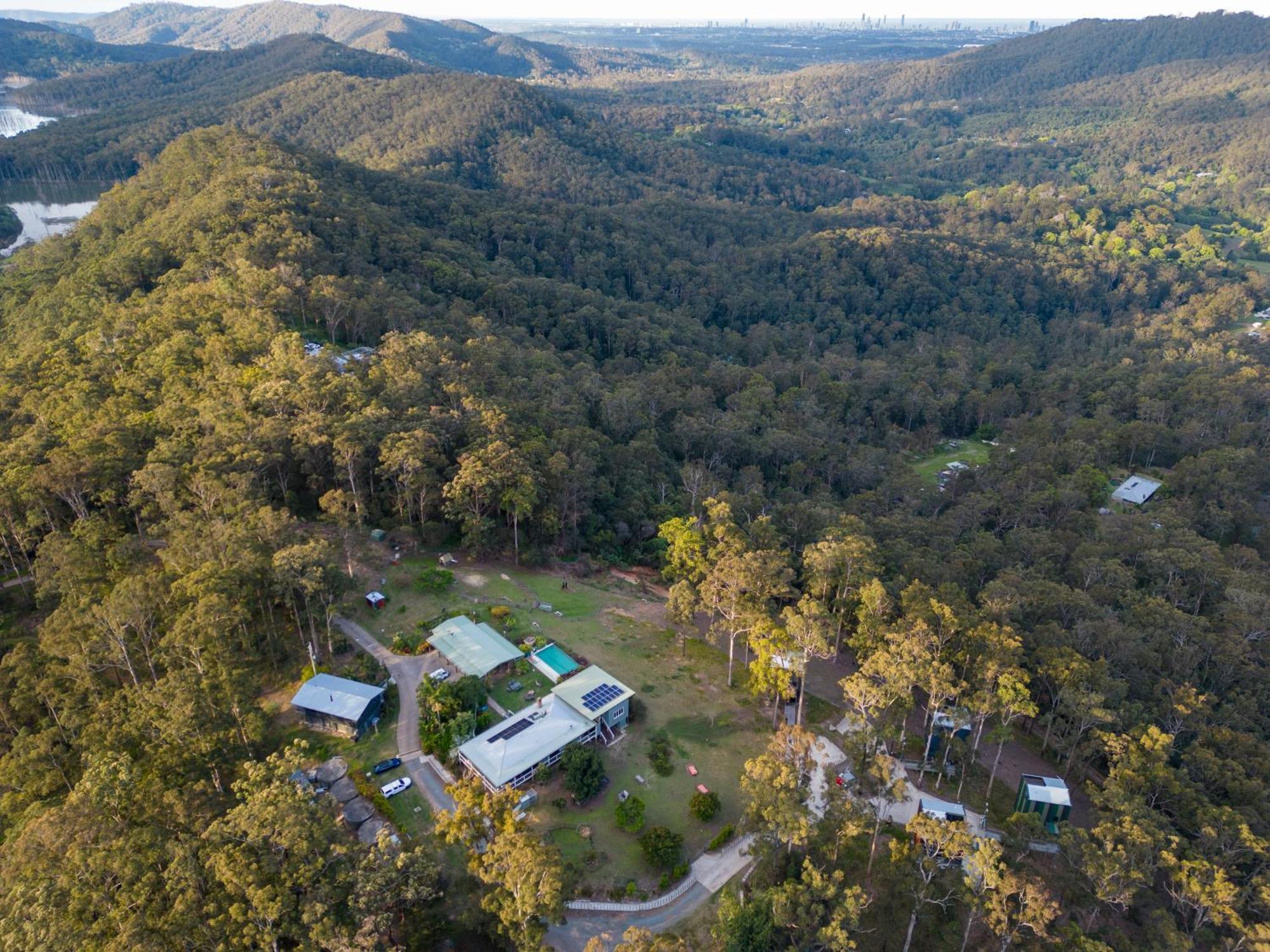 Gold Coast Tree Houses Neranwood Exterior photo